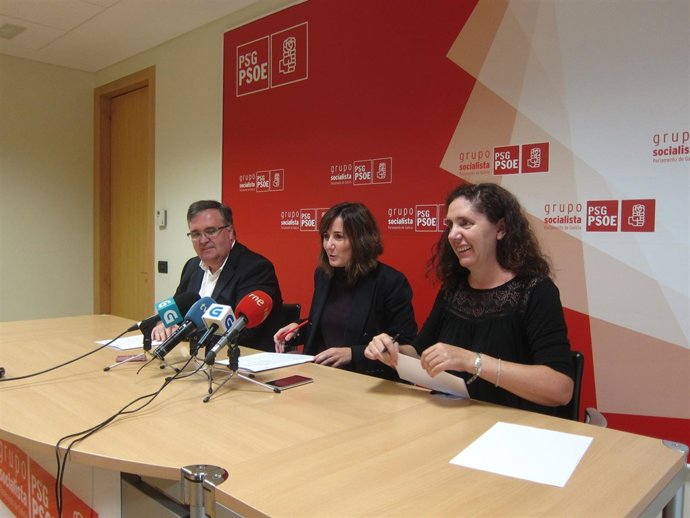 María Pierres, José Manuel Pérez Seco y Rosa ARcos 