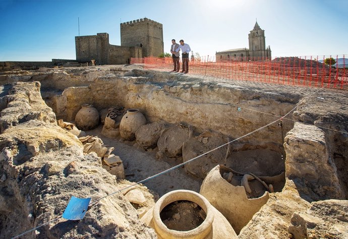 Zona del recinto de La Mota donde se han realizado las excavaciones.