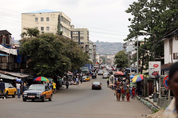 Calle de Freetown (Sierra Leona)