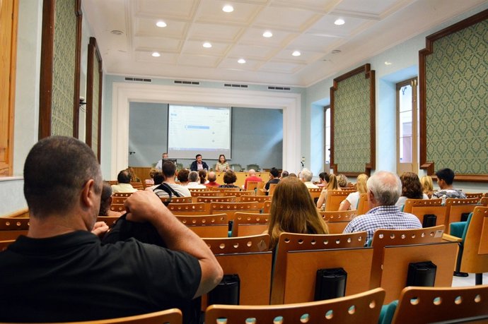Actos de acogidas en la UNED