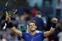 Nadal sobrevive a Cilic y se medirá a Federer en la final de Shanghai