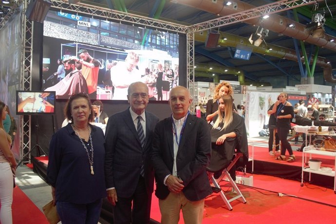 De la Torre en inauguración de Estilo MLG 2017