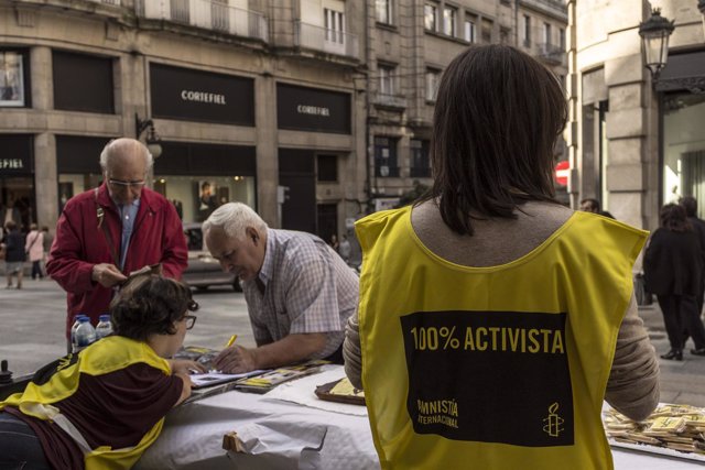 Apoyo en Ourense a los miembros de AI detenidos desde junio en Turquía