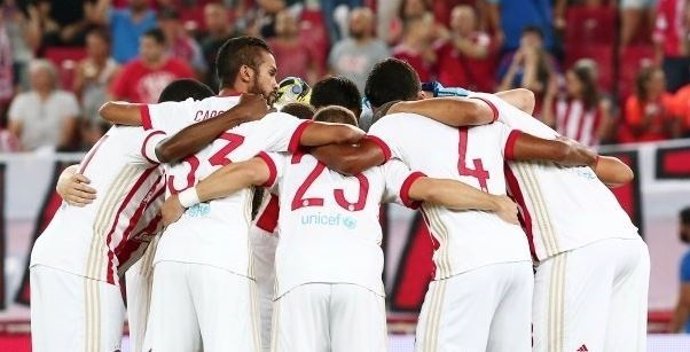 El Olympiacos celebra un gol en la liga griega