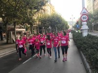 Un total de 2.600 personas participan en San Sebastián en la 5K Katxalin, en solidaridad con el cáncer de mama 