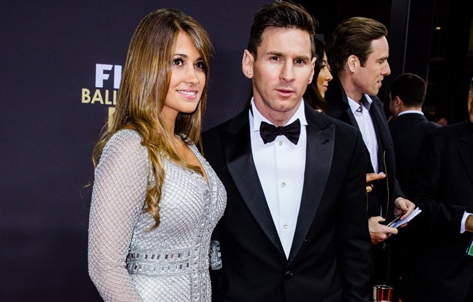 Antonella rocuzzo y leo messi