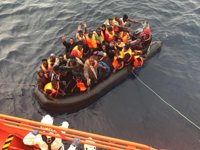 Llegan a Andalucía casi 300 personas rescatadas de pateras desde el viernes