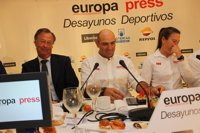 Xabi Fernández: "La gente se está viniendo arriba y hay que tener un poco de cuidado"