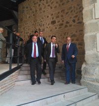 1-O.- Bonet dice que la respuesta de Puigdemont es "una manera de no contestar"