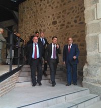 1-O.- Bonet dice que la respuesta de Puigdemont es "una manera de no contestar"