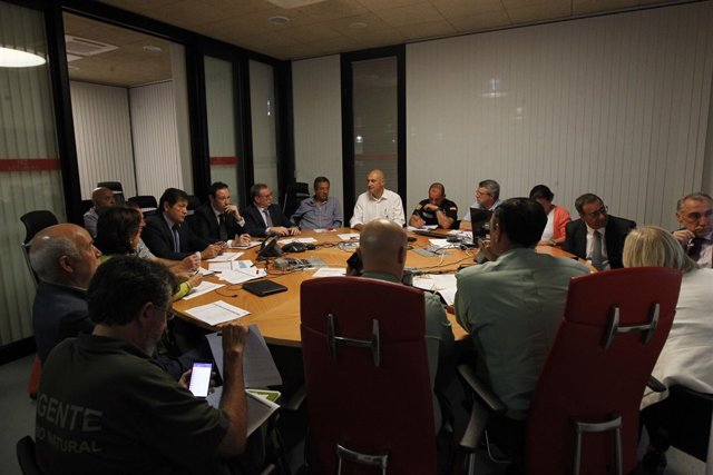 Javier Fernández en reunión Infopa