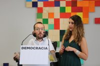 Podemos cree que Puigdemont ha dejado claro que no ha habido DUI y que PP y PSOE ya tenían pactado el 155