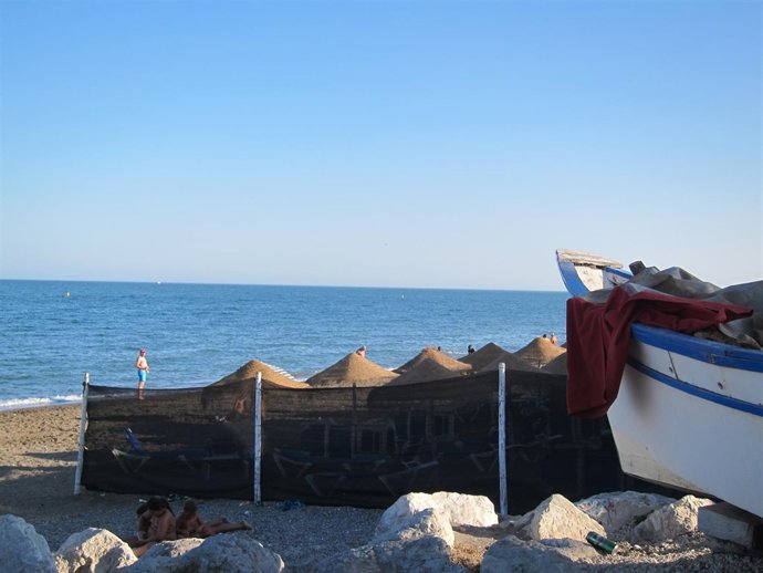 PLAYA, CHIRINGUITO, BARCA, HAMACAS, SOMBRILLAS, MAR, ARENA