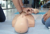 Son Espases organiza talleres para enseñar a la ciudadanía cómo actuar ante un paro cardiorrespiratorio