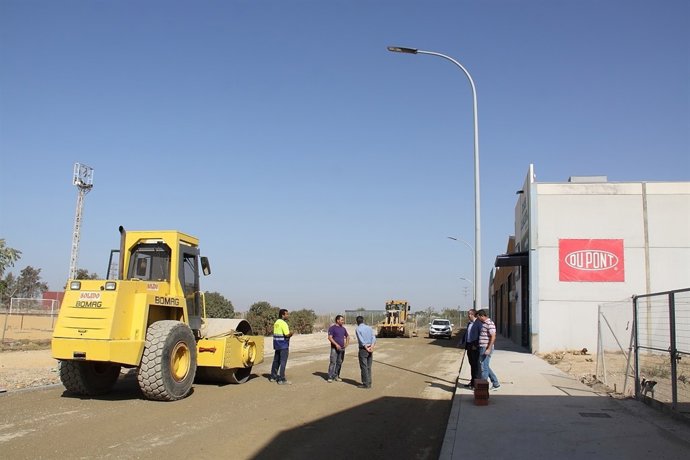 Concluyen las obras en el Polígono Industrial de El Trobal de Los Palacios