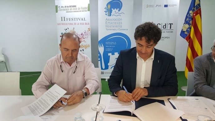 Colomer, a la dcha, en Torrevieja