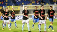 La UD Las Palmas y el Celta lucen camisetas de apoyo a Galicia, Asturias y Portugal por la ola de incendios