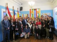 Ceniceros agradece a miembros Centro Riojano de Viña del Mar su labor para "preservar las señas de identidad riojanas"
