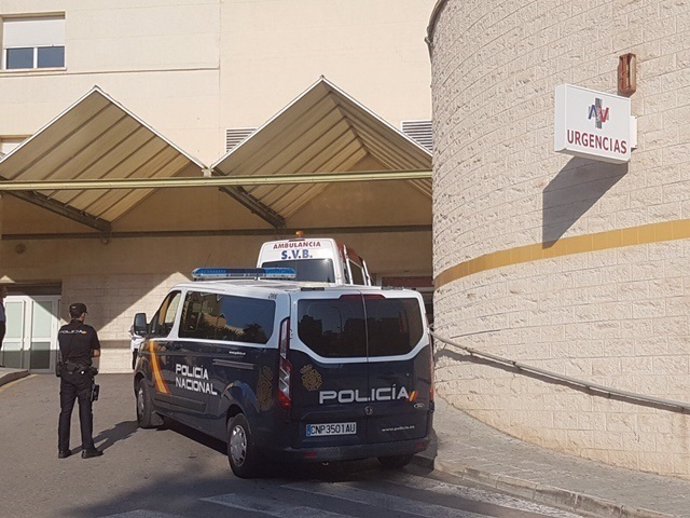 Detenen un home acusat d'intentar matar un altre que no volia robar amb ell