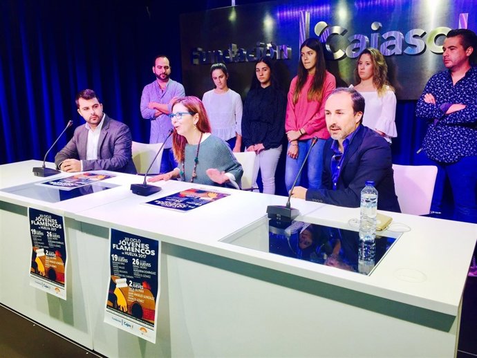 Presentación de jóvenes flamencos. 