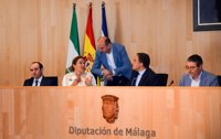 La Diputación de Málaga aprueba reclamar a la Junta el pago a los ayuntamientos de los atrasos de la Patrica