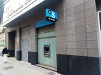 Guindos asegura que hay entrada de depósitos en CaixaBank y Sabadell desde que trasladaron sus sedes
