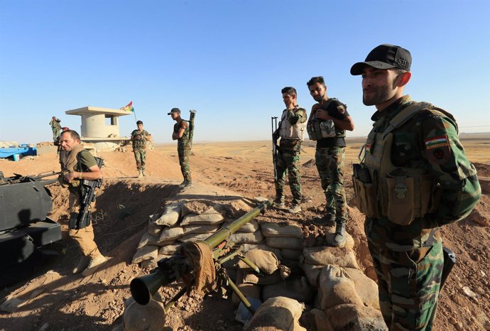Combatientes peshmerga en Karez, al oeste de Mosul