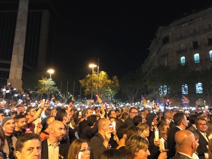 Manifestació contra l'encarcerament de Cuixart i Sànchez
