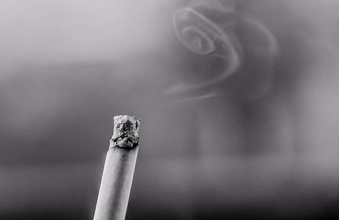 El humo del tabaco empeora sibilancias en menores