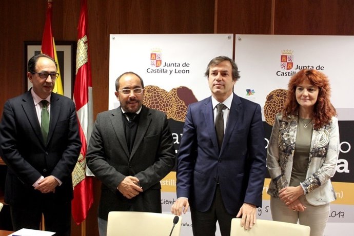 De izquierda a derecha López, REy, Ramírez y Calvo