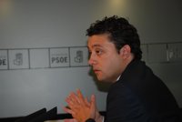 Archivan cuatro ayudas al exvicesecretario del PSOE-A Rafael Velasco y envían otras nueve a Córdoba