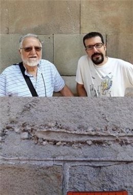 Els investigadors Alejandro Belaústegui (UC3M) i Zain A. Belaústegui (UB-IRBio)