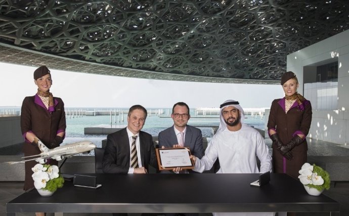 Louvre Abu Dhabi, firma acuerdo con Etihad Airways