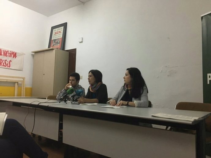 Rueda de prensa de APDH sobre denuncia en Granada por falta de vivienda