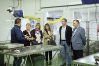 La Junta respalda a las empresas Cocedero de Mariscos Espartero y Albacor y destaca su apuesta por la calidad