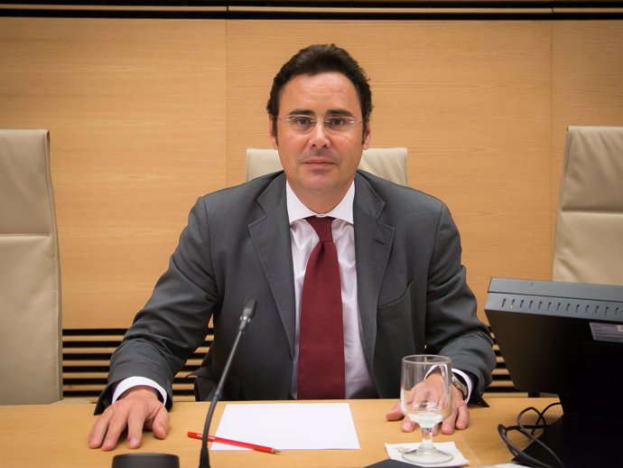 El secretario de Estado para la UE, Jorge Toledo, en el Congreso