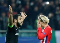 El Atlético empata en Bakú y se queda al borde del abismo