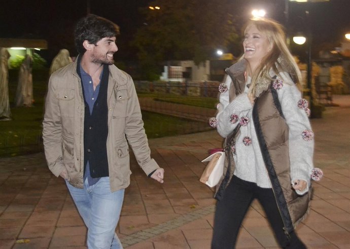 ALBA CARRILLO Y DAVID VALLESPÍN