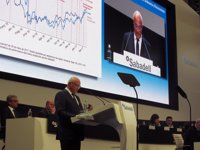 Banco Sabadell solo trasladará a Madrid la presidencia y la secretaría general del banco