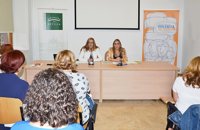 IAM forma 80 profesionales de Centros Municipales de Información a la Mujer de Sevilla sobre violencia de género