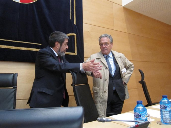 Valladolid.- Cándido Paz-Ares, antes de su comparecencia                      