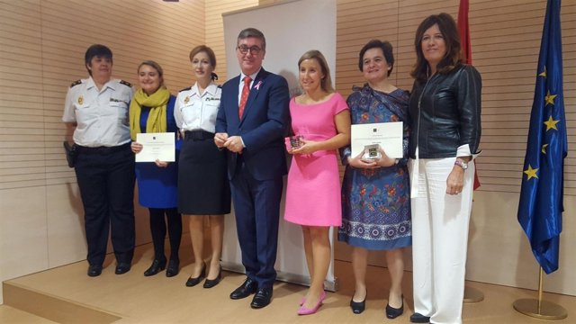 Entrega de premios buenas practicas educativas en privavidad AEPD