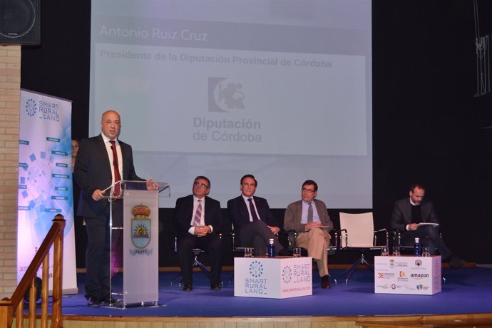 Antonio Ruiz, durante su intervención en la inauguración de las jornadas