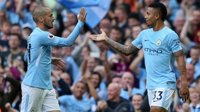El City recibe al sorprendente Burnley y el reforzado Tottenham al Liverpool
