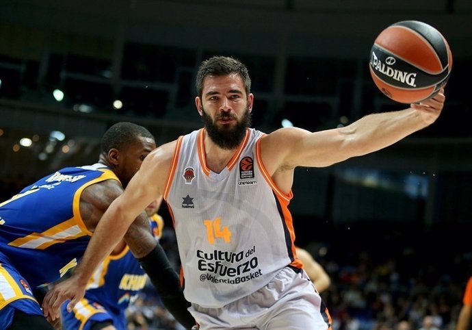 Dubljevic en el Khimki - Valencia Basket