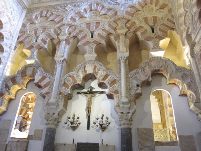 Interior de la Mezquita-Catedral de Córdoba