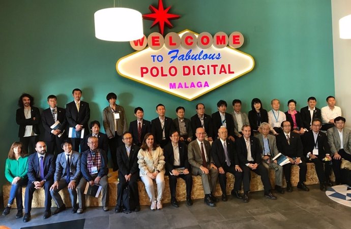 Delegación nipona en el Polo de Contenidos Digitales tras el foto españa-japón