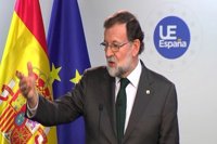 Rajoy defiende no haber debatido sobre Cataluña en la cumbre por ser "asunto nacional" aunque "todos" le han apoyado