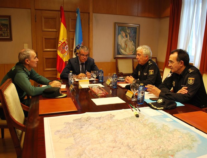 Reunión de seguimiento incendios