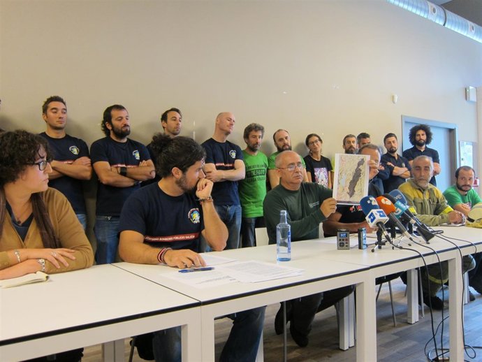 Rueda de prensa para denunciar la deescordinación en la gestión de emergencias